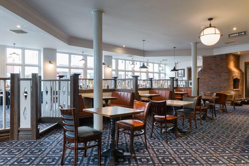 Pilgrims Progress Wetherspoon Бедфорд Екстер'єр фото