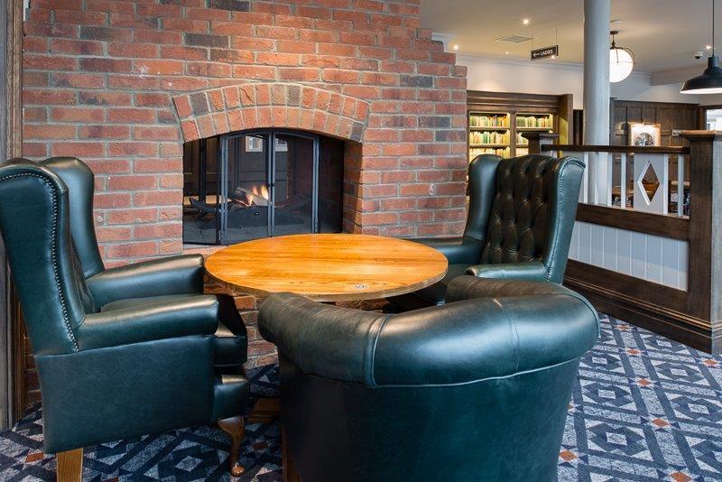 Pilgrims Progress Wetherspoon Бедфорд Екстер'єр фото