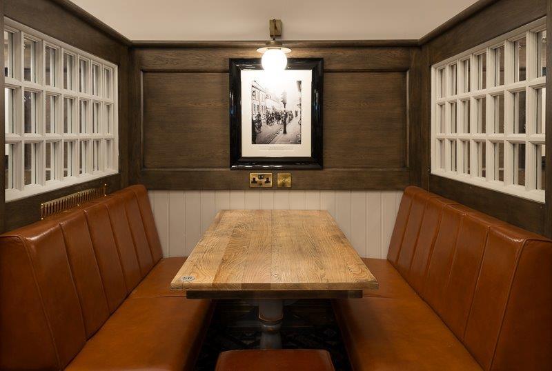 Pilgrims Progress Wetherspoon Бедфорд Екстер'єр фото