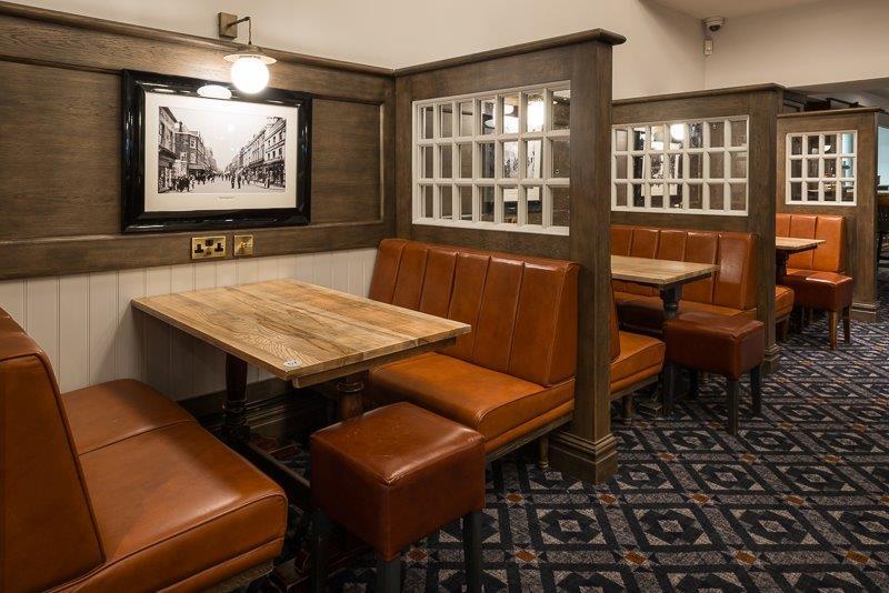 Pilgrims Progress Wetherspoon Бедфорд Екстер'єр фото