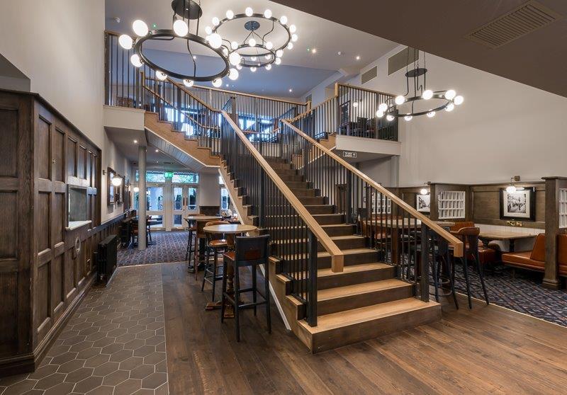 Pilgrims Progress Wetherspoon Бедфорд Екстер'єр фото